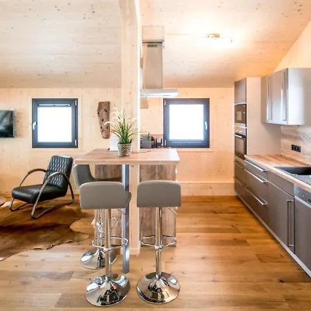 Dom wakacyjny Holiday Alpenchalets Reiteralm *